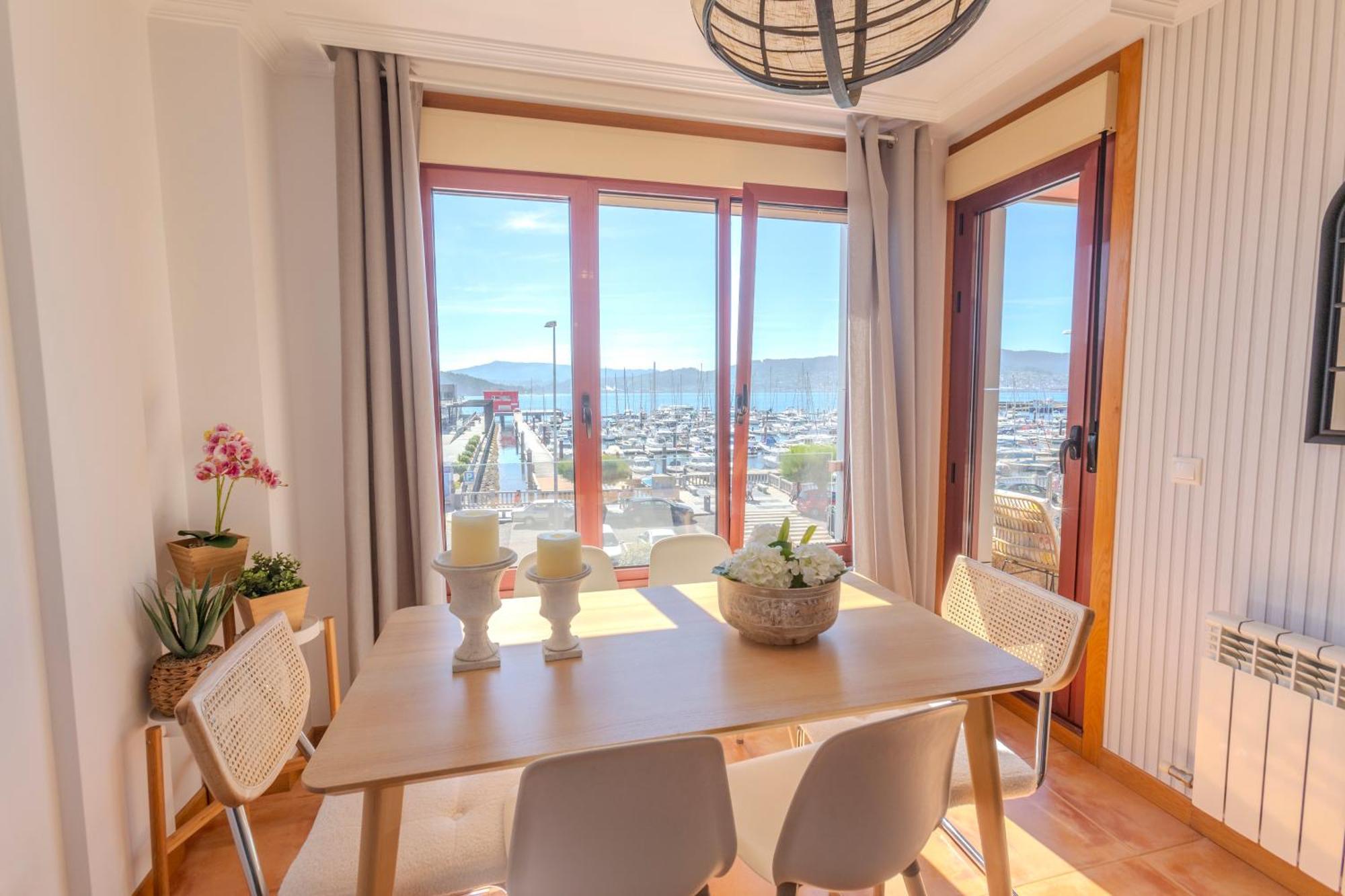 Апартаменты Piso En Combarro A 1º Linea De Costa Экстерьер фото